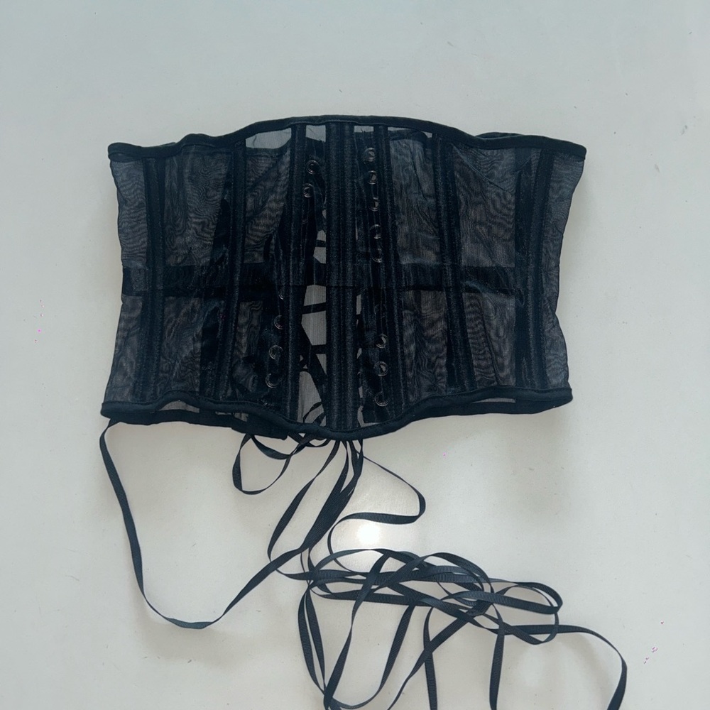Perfect Corset NY Black Cape Form